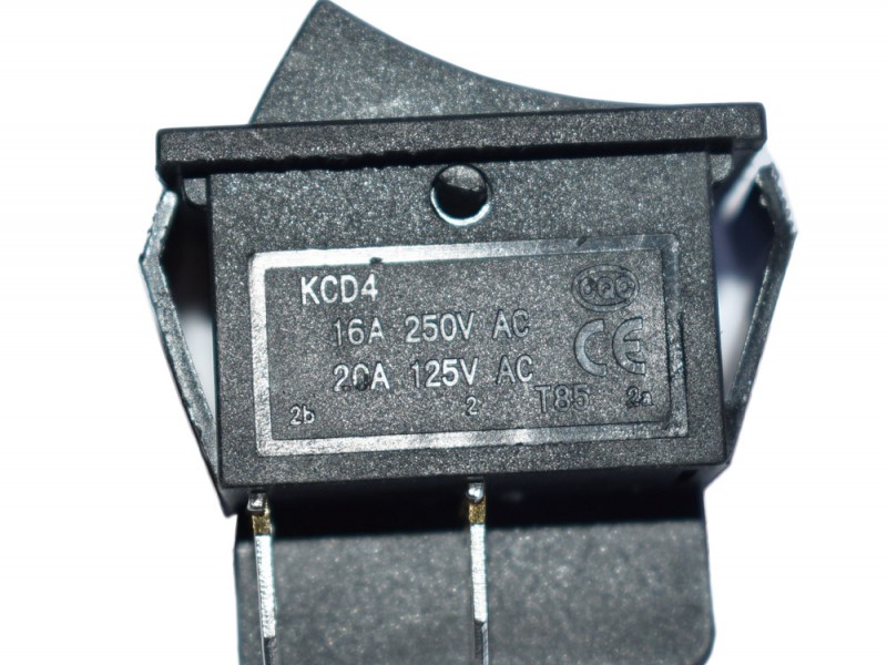 Διακόπτη ενεργοποίησης φώτων  16a 250v  20a 125v με τέσσερις υποδοχές