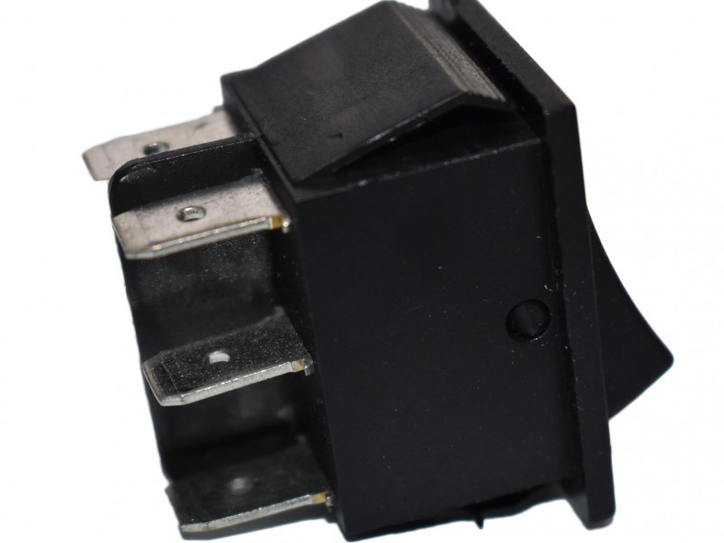 Διακόπτης manual/tc 16Α 250v με έξι υποδοχές