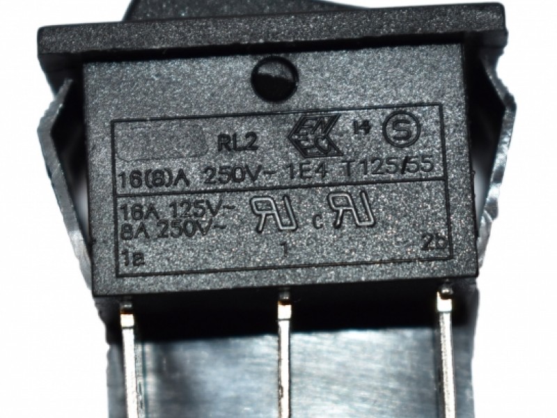 Διακόπτης manual/tc 16Α 250v με έξι υποδοχές